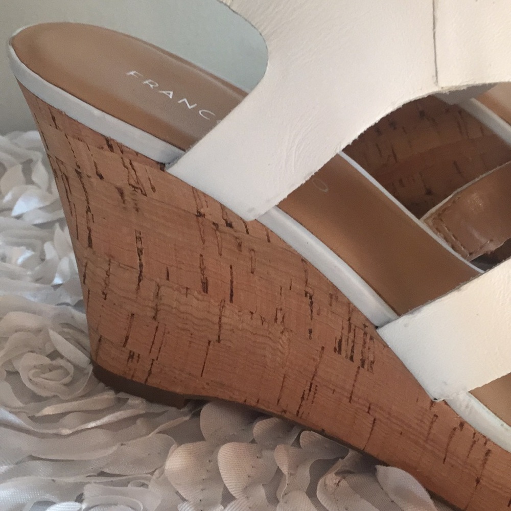 Great condition Franco Sarto wedges! - Picture 2 of 5